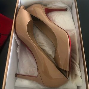 Christian louboutin You You 40.5